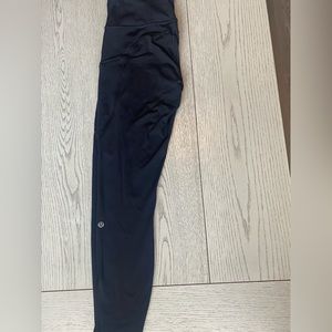 Lululemon Speed Up Tight in Black 7/8 length